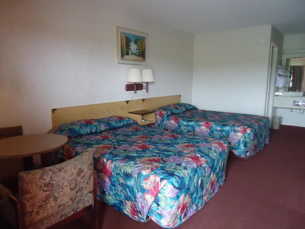 Welborn Motel - Hamptonville