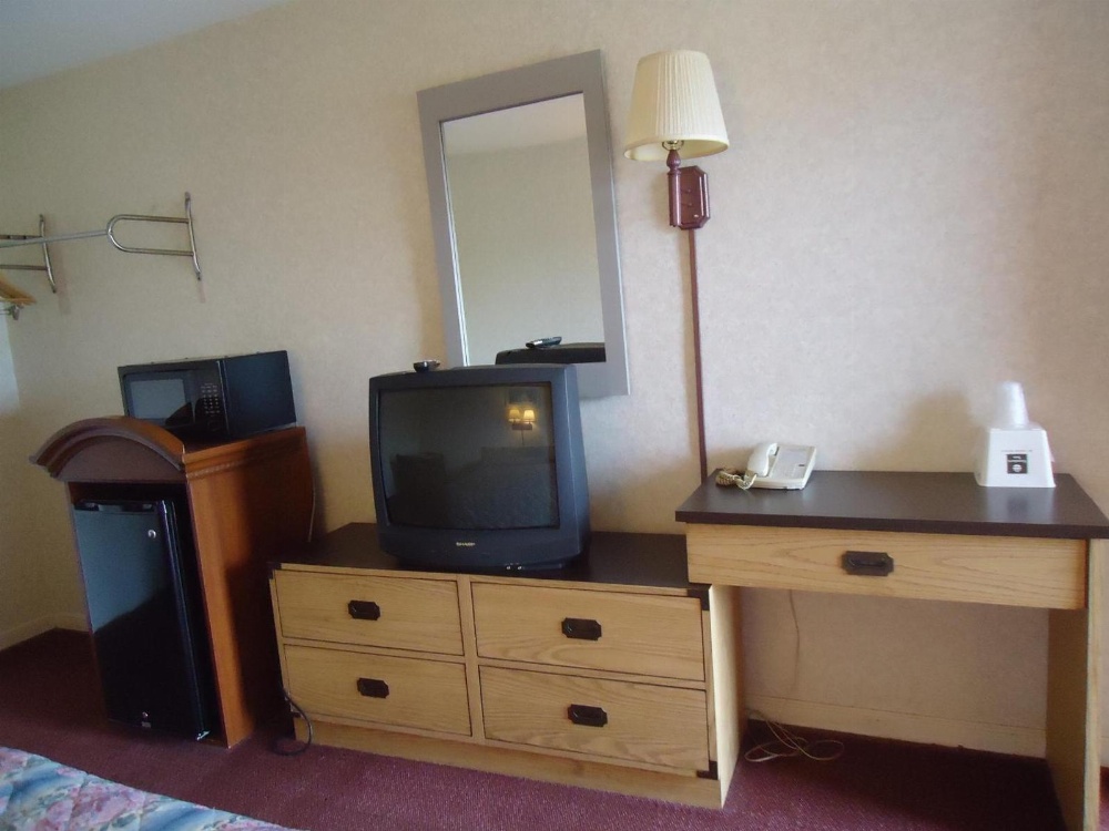 Welborn Motel - Hamptonville Image 6